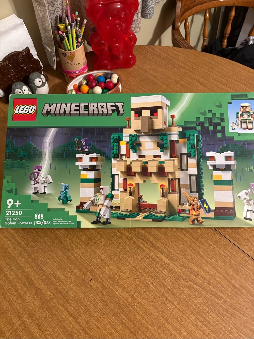 Lego Minecraft 21250 Retired Iron Golem Fortress